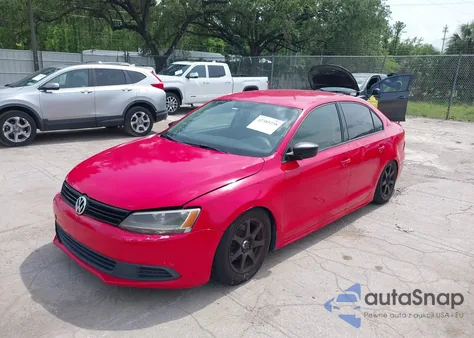 2014 Volkswagen Jetta 2.0L S z USA, uszkodzony, nr VIN 3VW1K7AJXEM415486